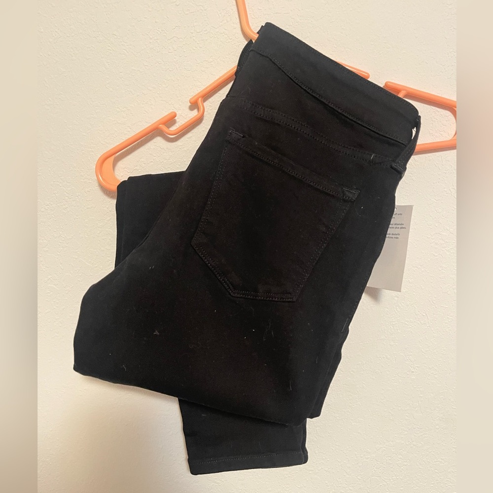 NWT Women’s Old Navy Black Jeans